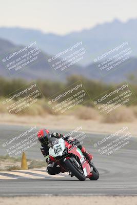 media/Sep-21-2025-Race Pace (Sun) [[98bf33ef95]]/Verified/10-Turn 10 (1150am)/